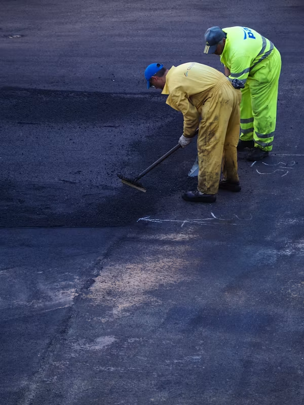 California asphalt crack repair and pavement preparation