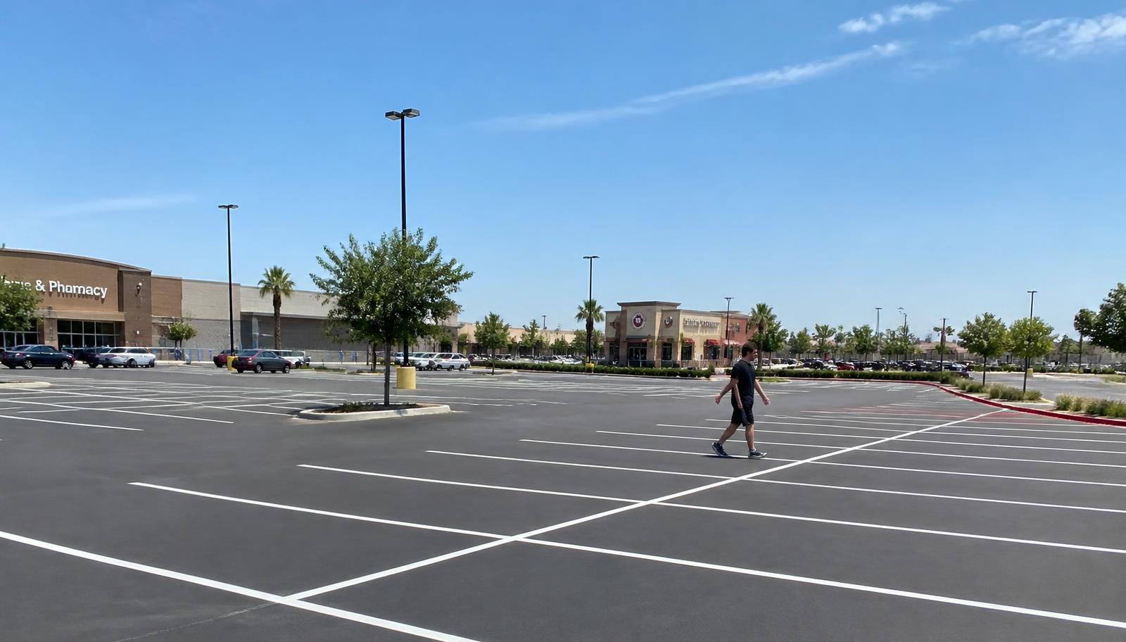 How to Choose the Right Parking Lot Paving Contractor